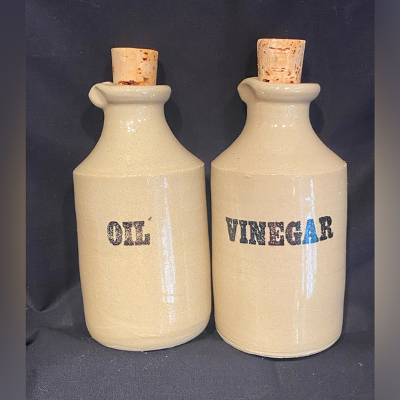 Oil and Vinegar set vintage Pearson‘s of Chesterfield stoneware pottery - Picture 1 of 13